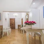 La Maison D\'Art Suite Pantheon
