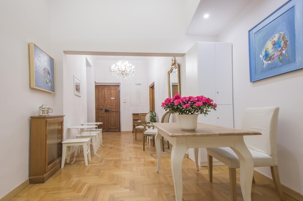 La Maison D'art Pantheon 3*
